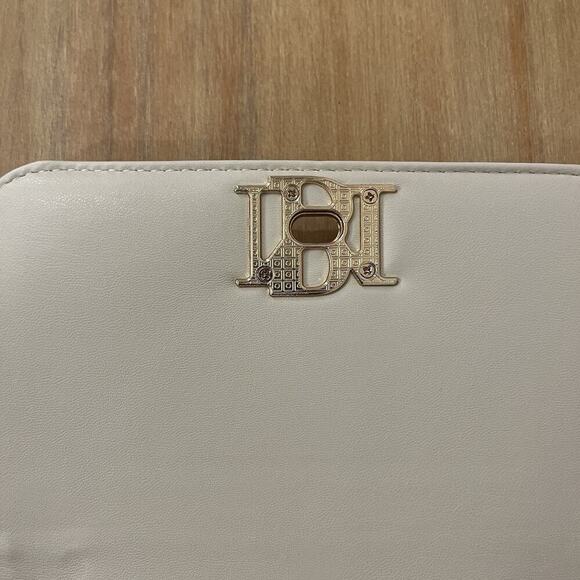 Badgley Mischka Women Clutch W/ Frame & Tweed Cover Off White Bag - Picture 5 of 11